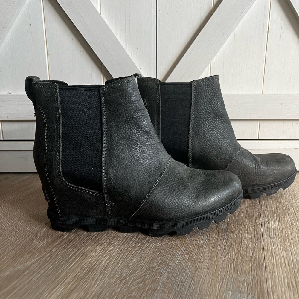 SOREL wedge boots